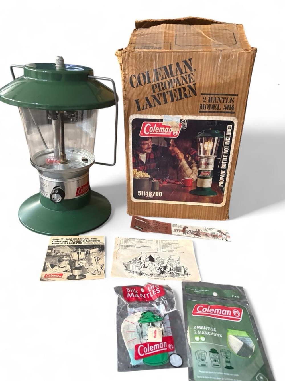 Vintage Coleman Propane Lantern Model 5114 2 Mantle In Box w/ Manual & Mantles